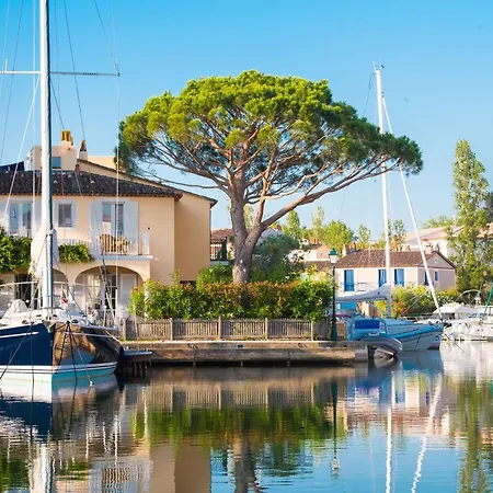 Renove Avec Balcon Dans Port Grimaud, Parking Inclus - Fr-1-868-11 Διαμέρισμα