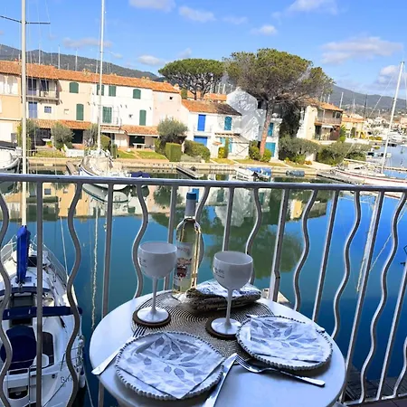 Renove Avec Balcon Dans Port Grimaud, Parking Inclus - Fr-1-868-11 格里莫