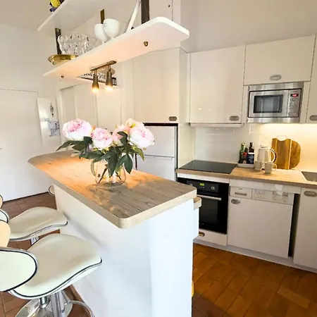 Renove Avec Balcon Dans Port Grimaud, Parking Inclus - Fr-1-868-11 Apartament